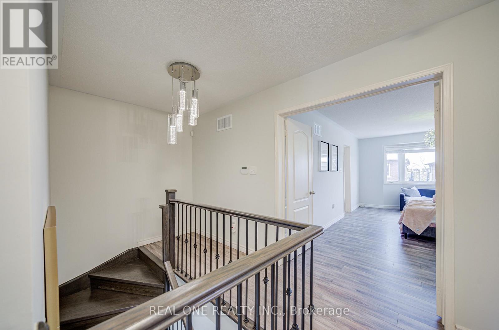 18 Latitude Lane, Whitchurch-Stouffville, Ontario  L4A 0T1 - Photo 25 - N12703288