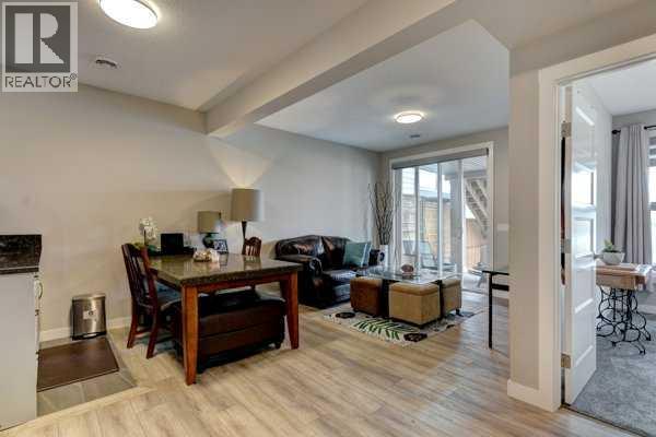 144 Cranbrook Gardens W, Calgary, Alberta  T3M 3K6 - Photo 23 - A2279936