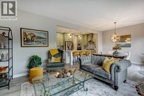 144 Cranbrook Gardens W, Calgary, Alberta  T3M 3K6 - Photo 7 - A2279936