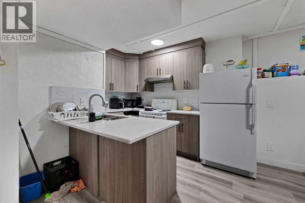 892 Abbotsford Drive Ne, Calgary, Alberta  T2A 6B8 - Photo 24 - A2279402