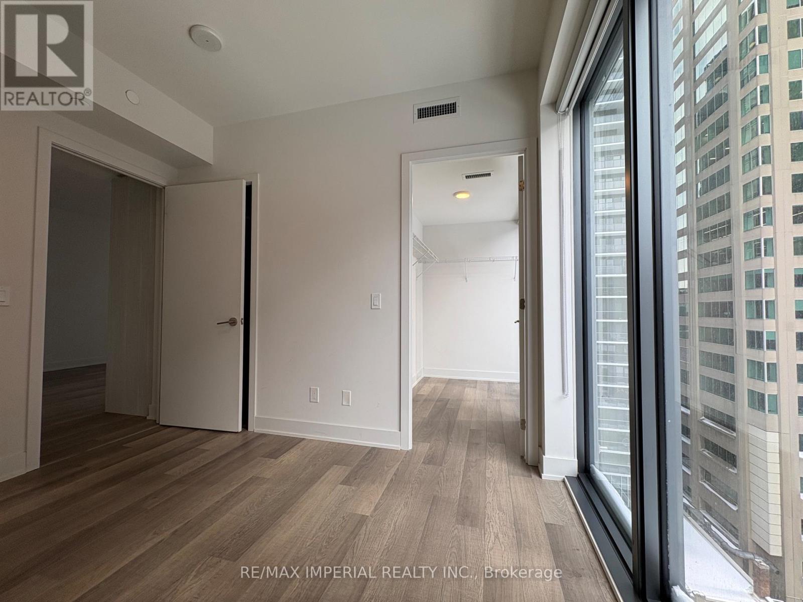 1106 - 8 Cumberland Street, Toronto, Ontario  M4W 1J5 - Photo 14 - C12661476