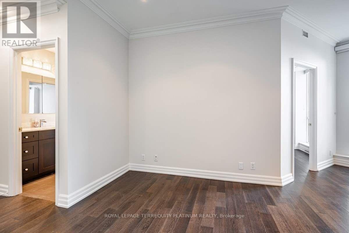 902 - 38 Avenue Road, Toronto, Ontario  M5R 2G2 - Photo 6 - C12705618