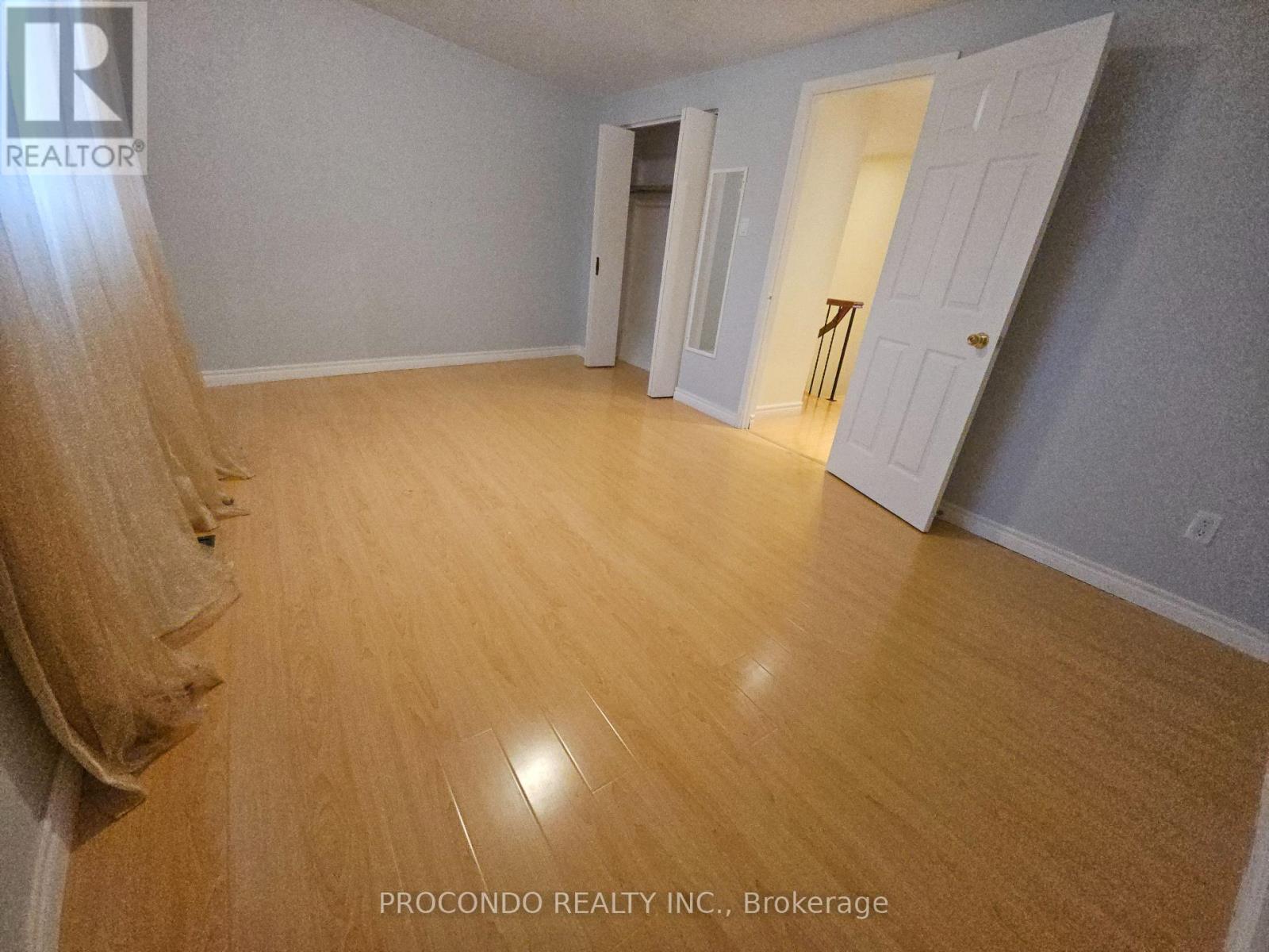 74 Timberbank Boulevard, Toronto, Ontario  M1W 1Z5 - Photo 9 - E12705622