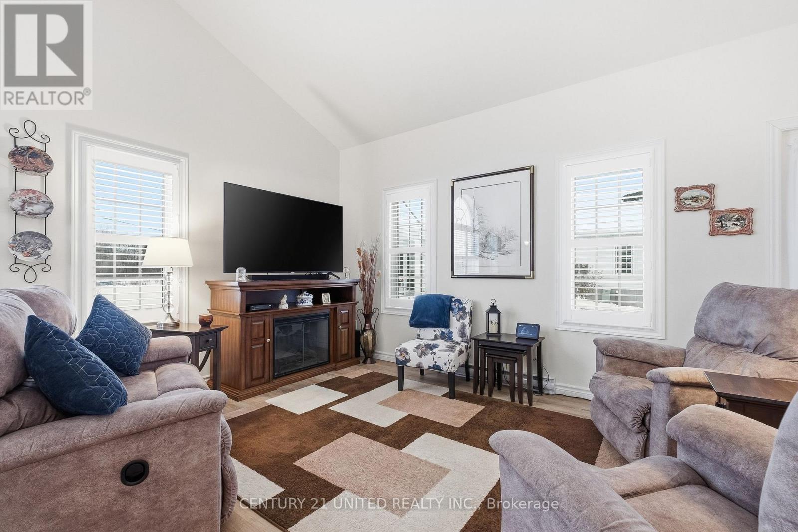 1804 - 300 Croft Street, Port Hope, Ontario  L1A 0E1 - Photo 11 - X12701720