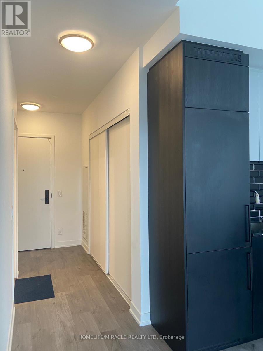 1307 - 1182 King Street W, Toronto, Ontario  M6K 1E6 - Photo 6 - W12705580