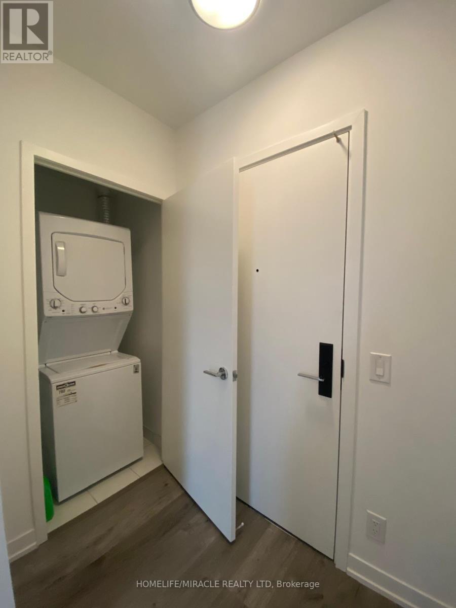 1307 - 1182 King Street W, Toronto, Ontario  M6K 1E6 - Photo 9 - W12705580