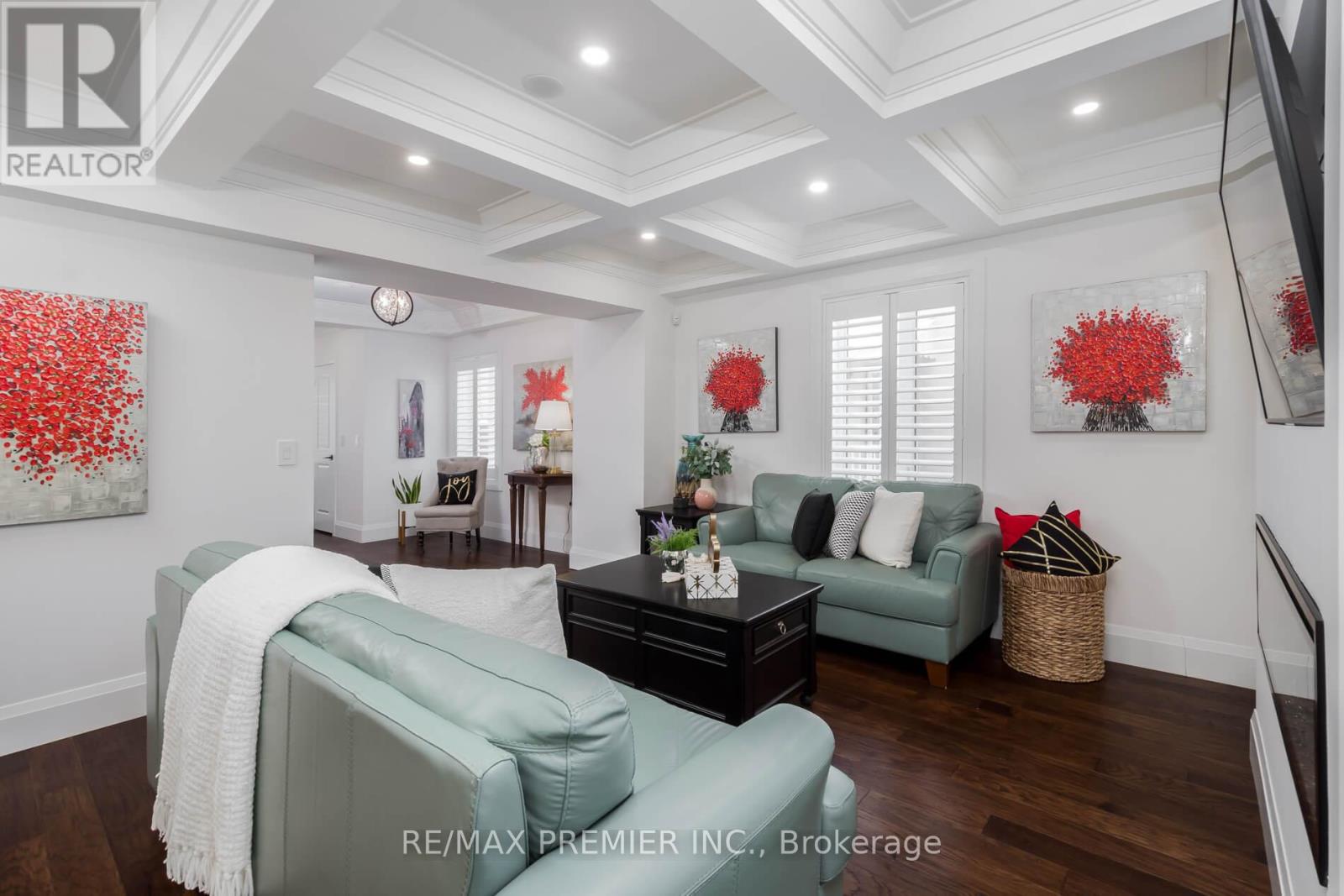 21 Elizabeth Street N, Brampton, Ontario  L6X 1S1 - Photo 11 - W12705582