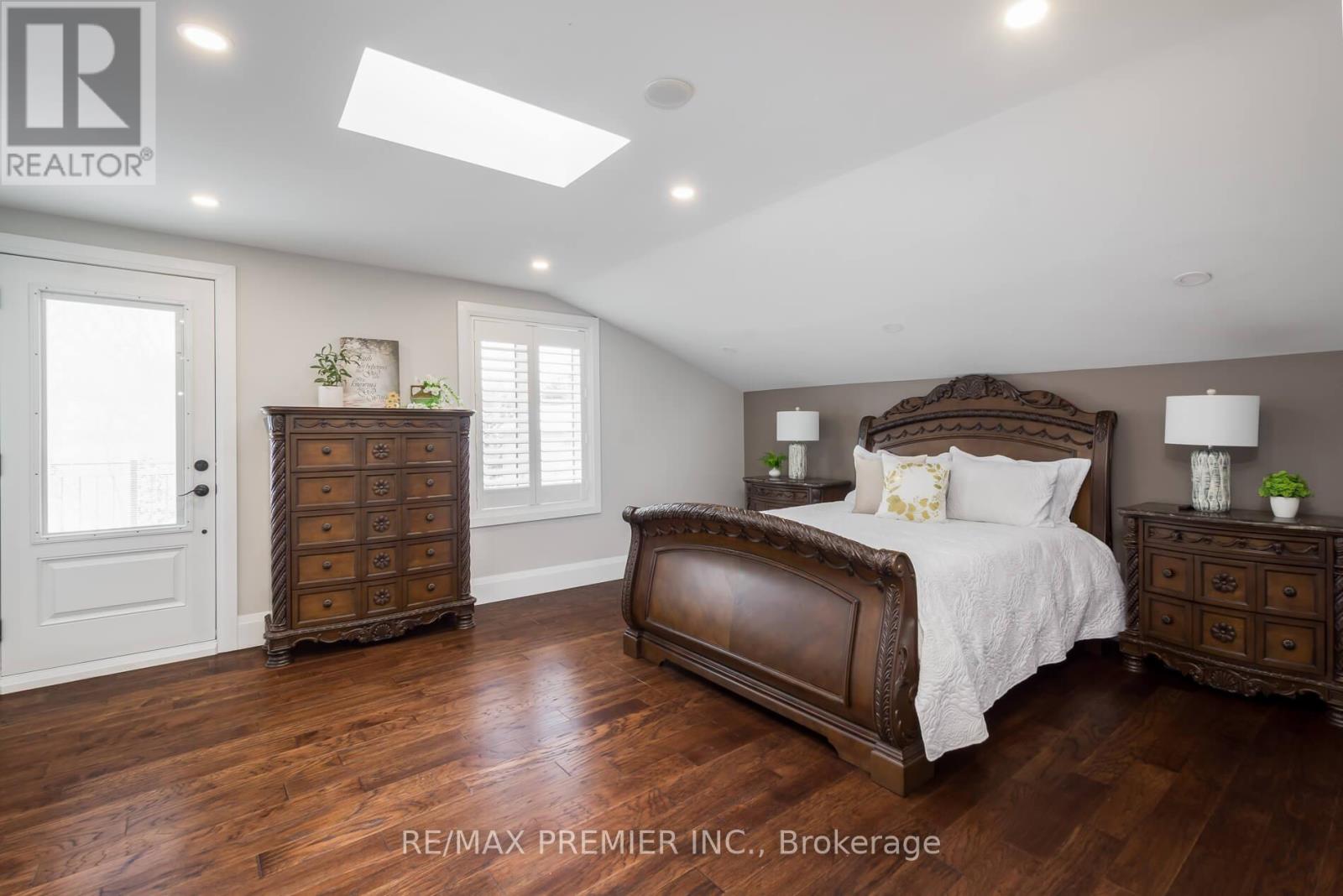 21 Elizabeth Street N, Brampton, Ontario  L6X 1S1 - Photo 20 - W12705582