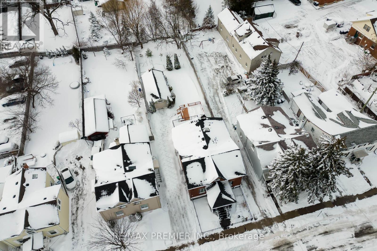 21 Elizabeth Street N, Brampton, Ontario  L6X 1S1 - Photo 47 - W12705582