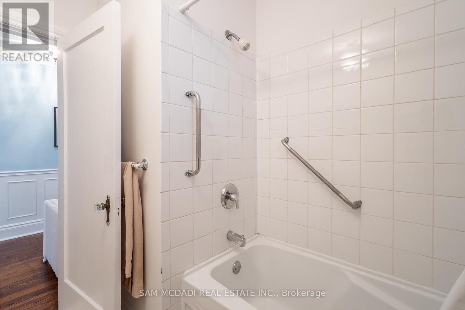 11 Brant Avenue, Mississauga, Ontario  L5G 3N9 - Photo 19 - W12705602