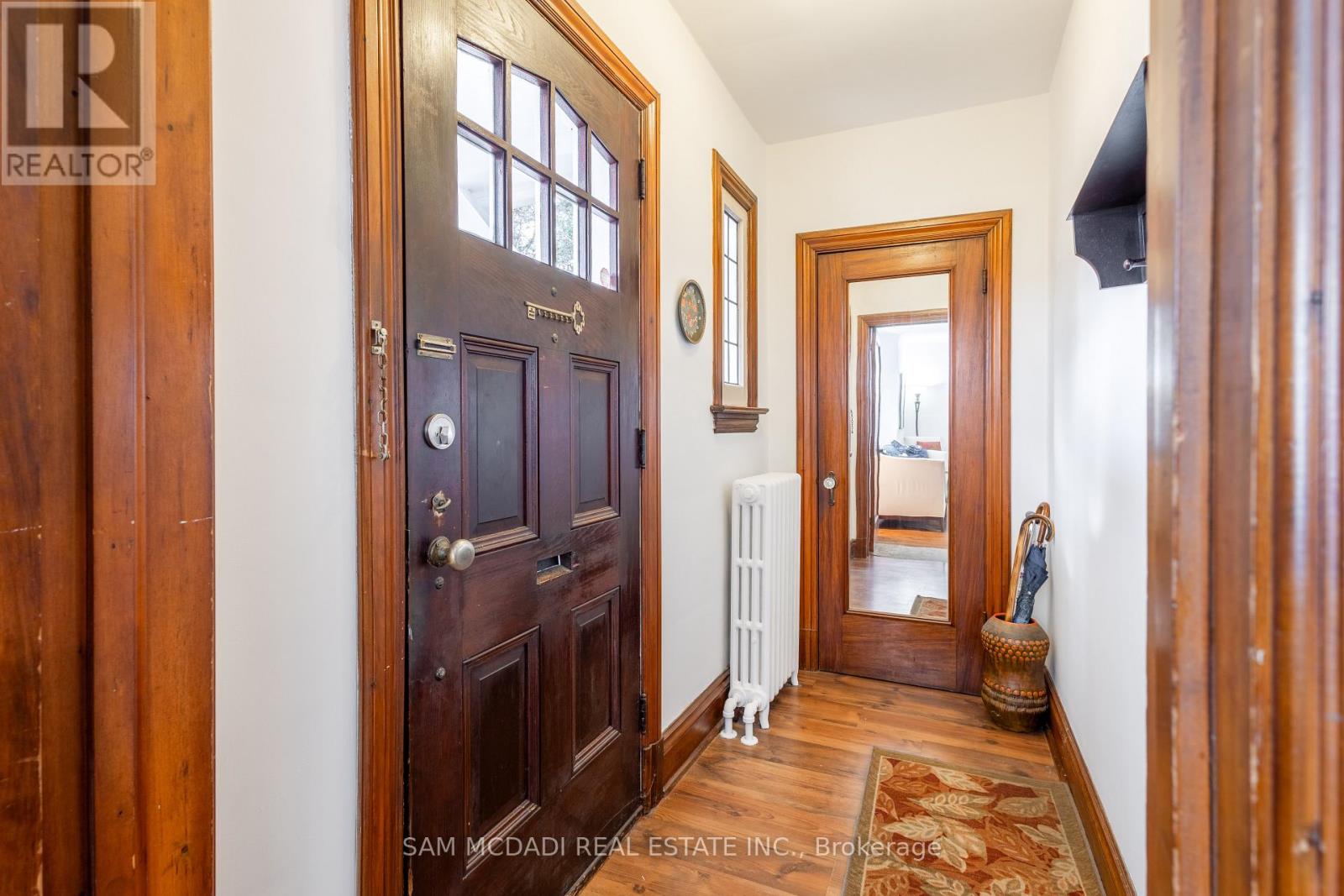 11 Brant Avenue, Mississauga, Ontario  L5G 3N9 - Photo 7 - W12705602