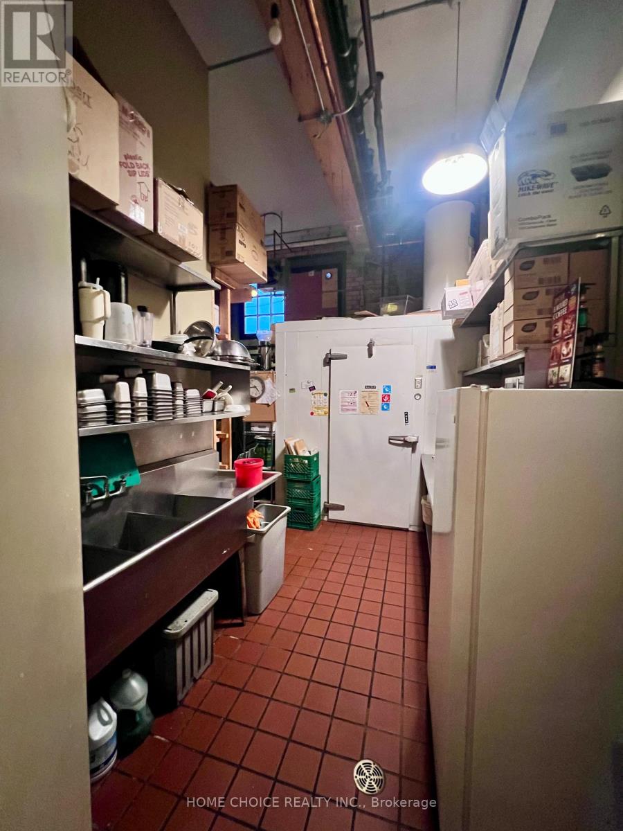 159 Liberty Street, Toronto, Ontario  M6K 3G3 - Photo 8 - W12705614