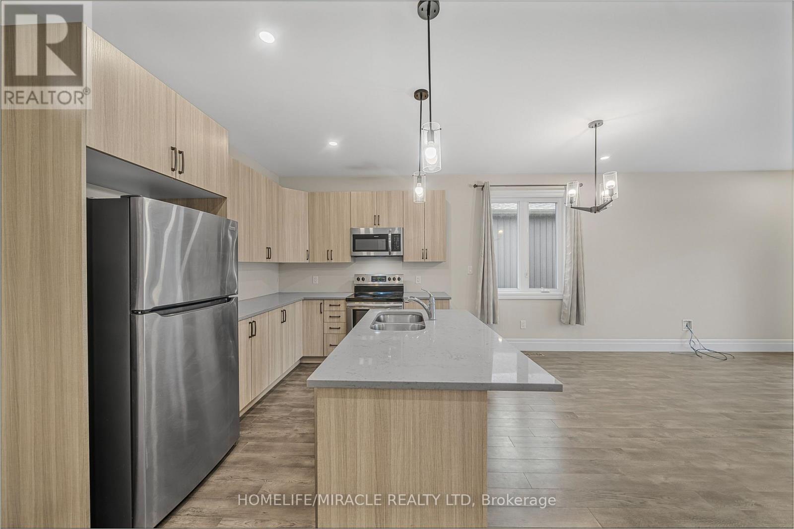 35 Allen Street, Prince Edward County, Ontario  K0K 2T0 - Photo 7 - X12705596