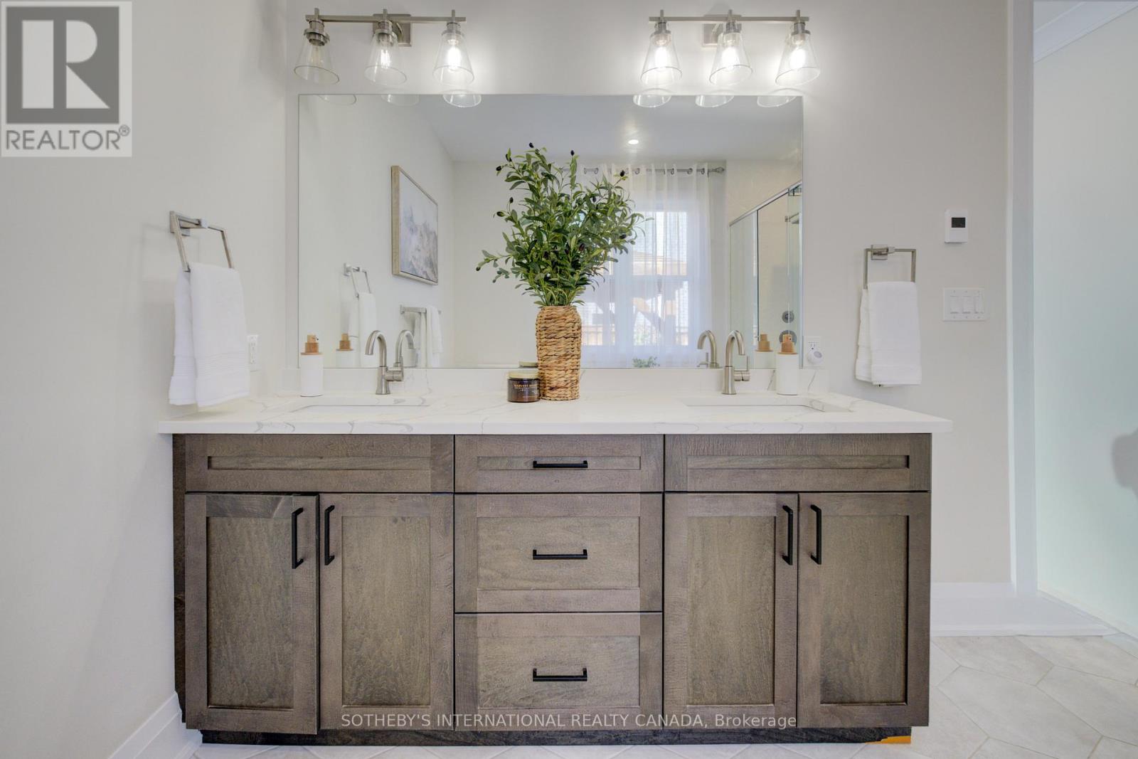 6 Gore Estate Court, North Dumfries, Ontario  N0B 1E0 - Photo 26 - X12705620