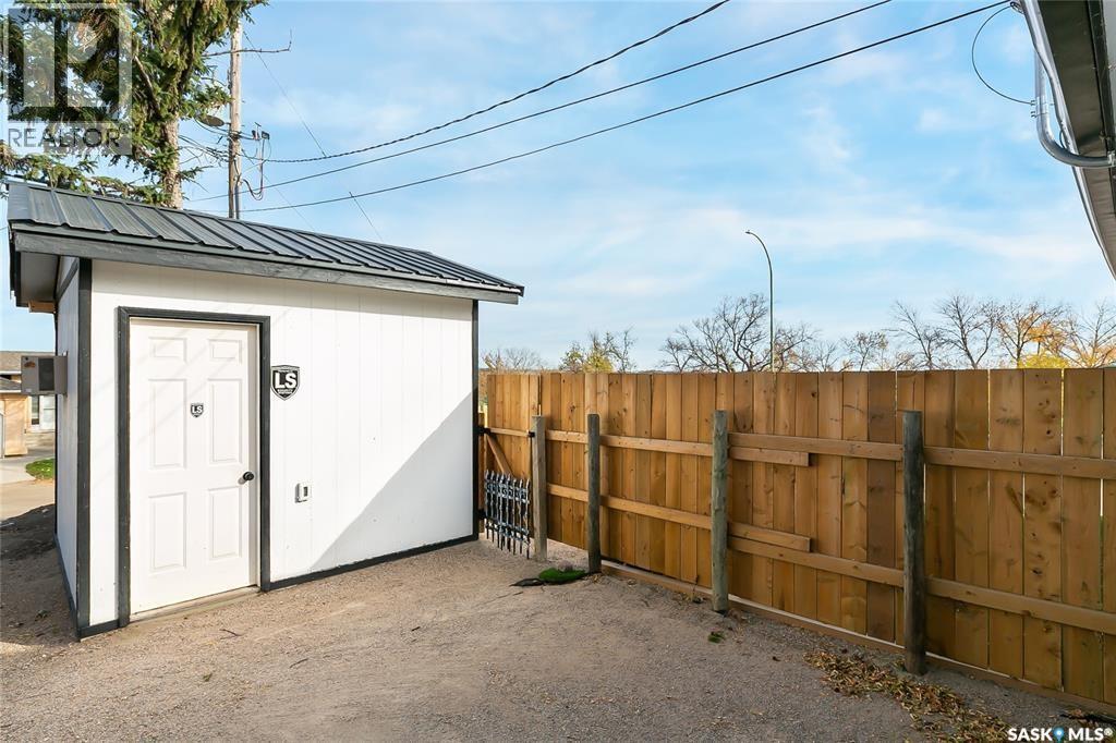 104 Centre Street, Regina Beach, Saskatchewan  S0G 4C0 - Photo 21 - SK026870