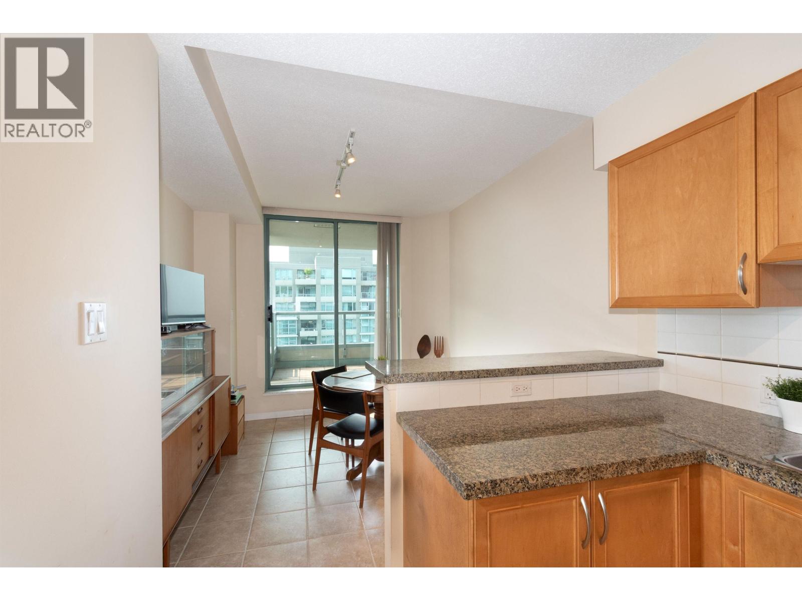 2402 4398 Buchanan Street, Burnaby, British Columbia  V5C 6R7 - Photo 15 - R3078175