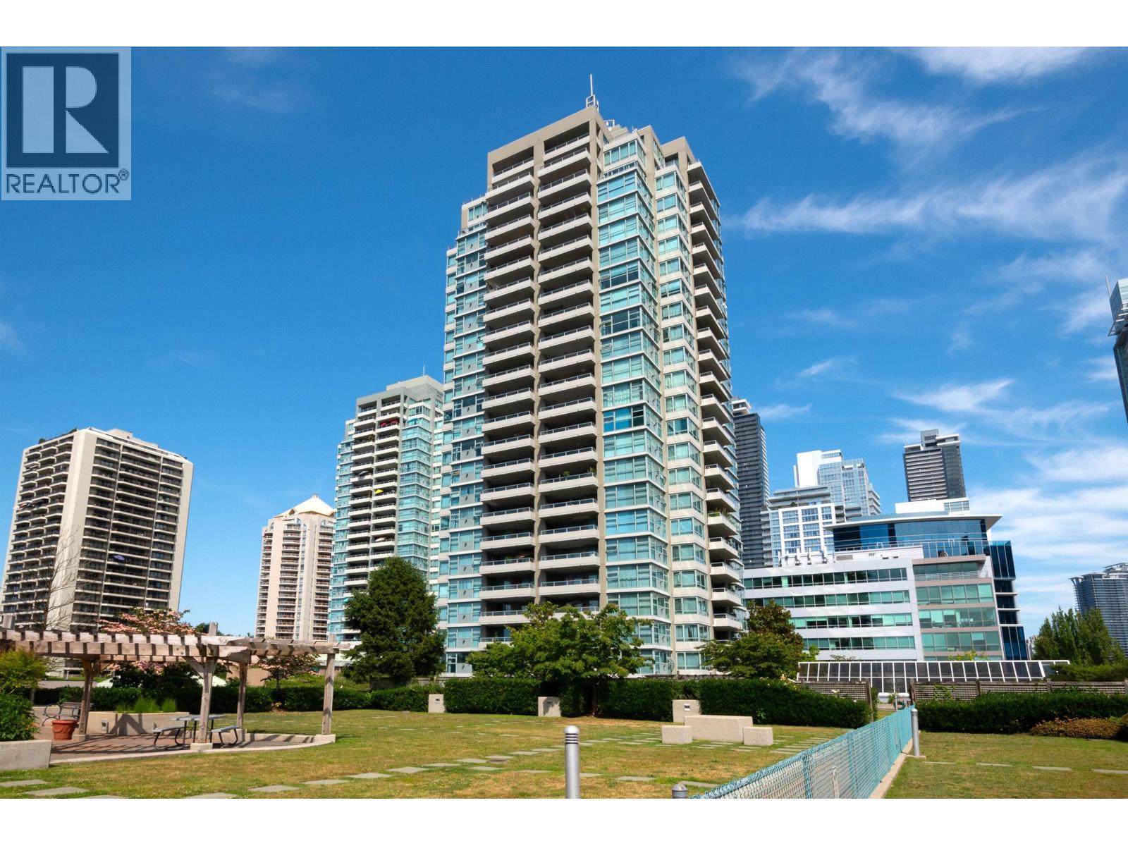 2402 4398 BUCHANAN STREET, Burnaby, British Columbia