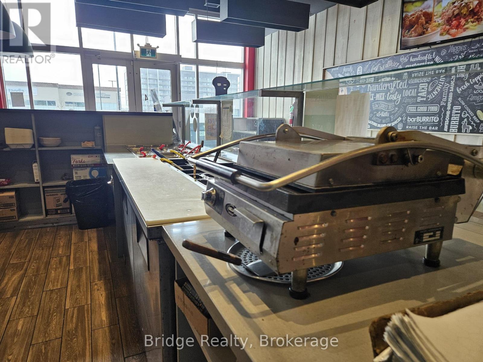 1782 Stone Church Road E, Hamilton, Ontario  L8J 0B4 - Photo 16 - X12705648