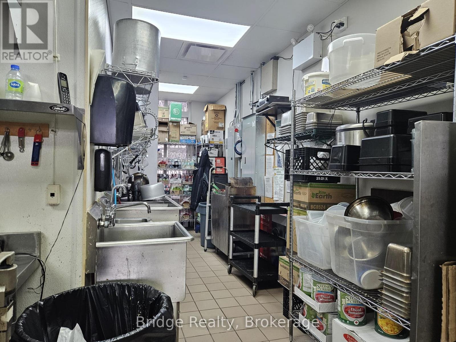 1782 Stone Church Road E, Hamilton, Ontario  L8J 0B4 - Photo 21 - X12705648