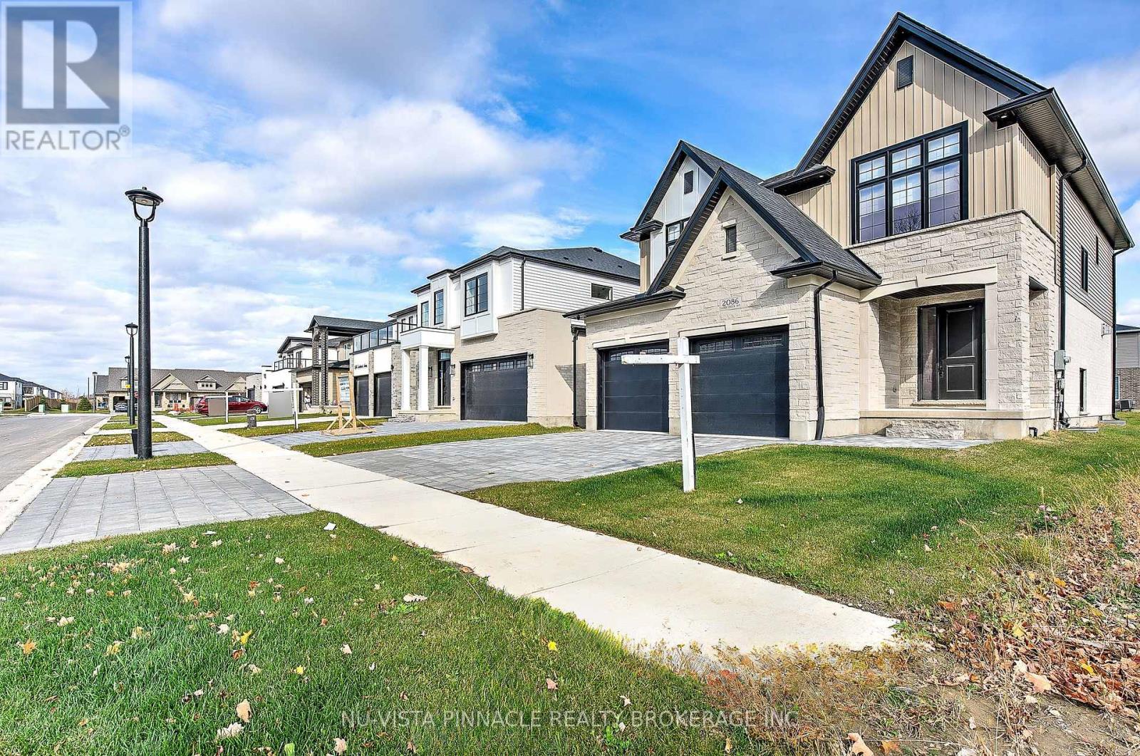 2086 Saddlerock Avenue, London North, Ontario  N6G 3W3 - Photo 3 - X12704186