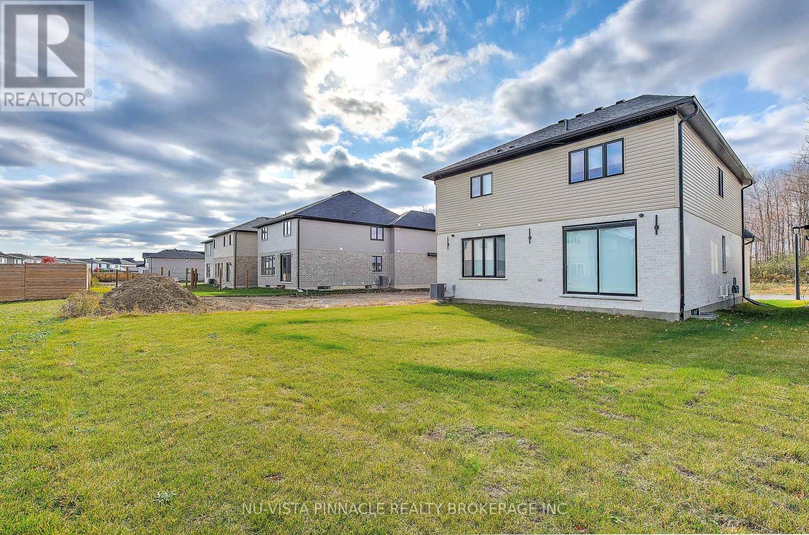 2086 Saddlerock Avenue, London North, Ontario  N6G 3W3 - Photo 42 - X12704186