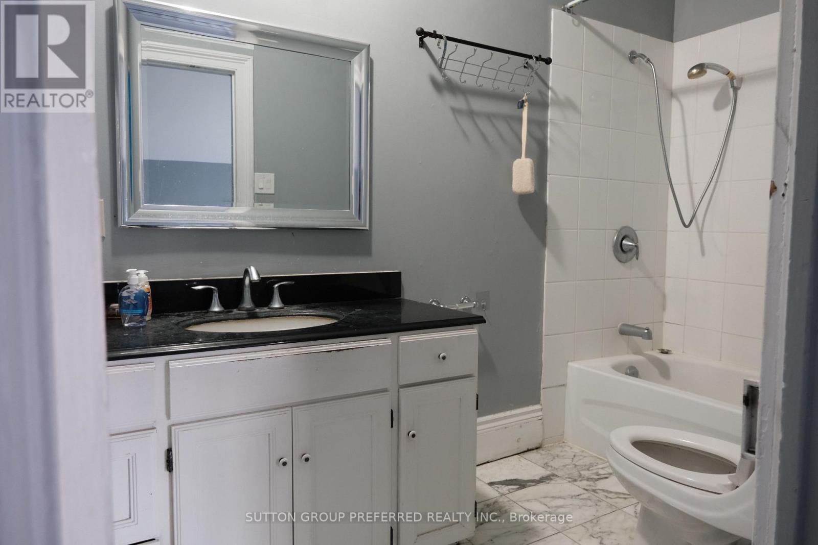 1055 Richmond Street, London East, Ontario  N6A 3J7 - Photo 12 - X12705628