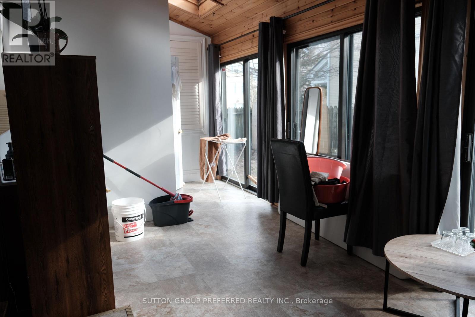 1055 Richmond Street, London East, Ontario  N6A 3J7 - Photo 7 - X12705628