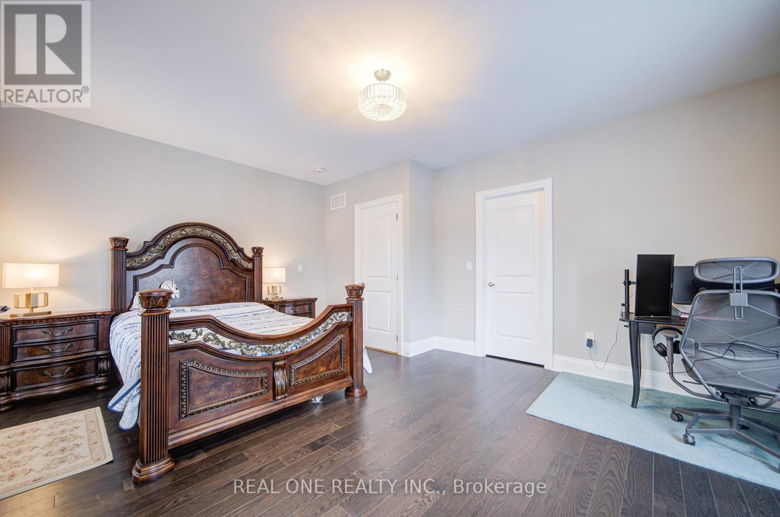 99 Glensteeple Trail N, Aurora, Ontario  L4G 3T1 - Photo 43 - N12702846