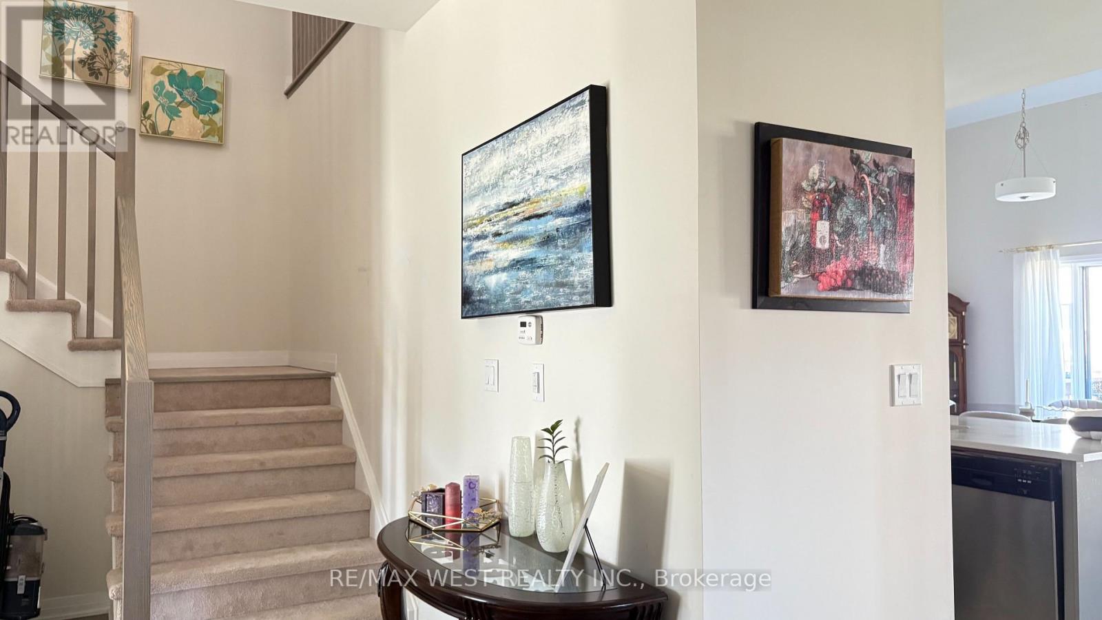 3162 Searidge Street, Severn, Ontario  L3V 0Y4 - Photo 2 - S12704170