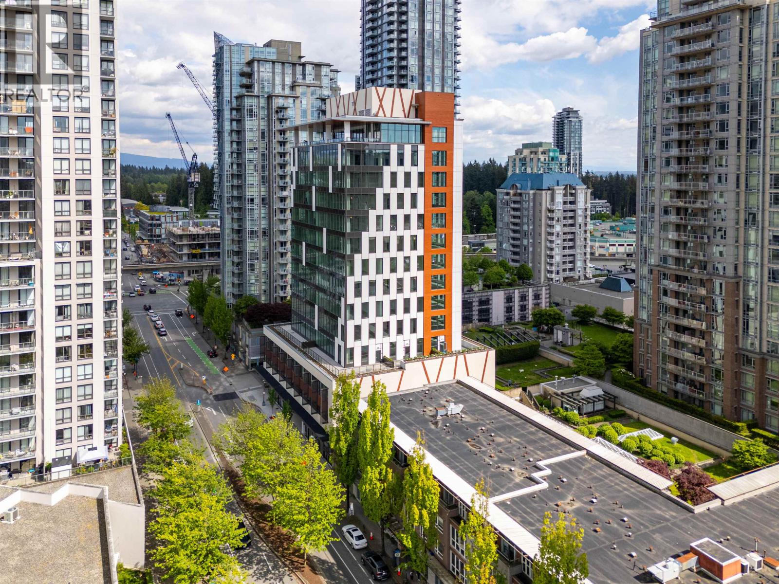 505 2992 Glen Drive, Coquitlam, British Columbia  V3B 0V2 - Photo 1 - C8075247