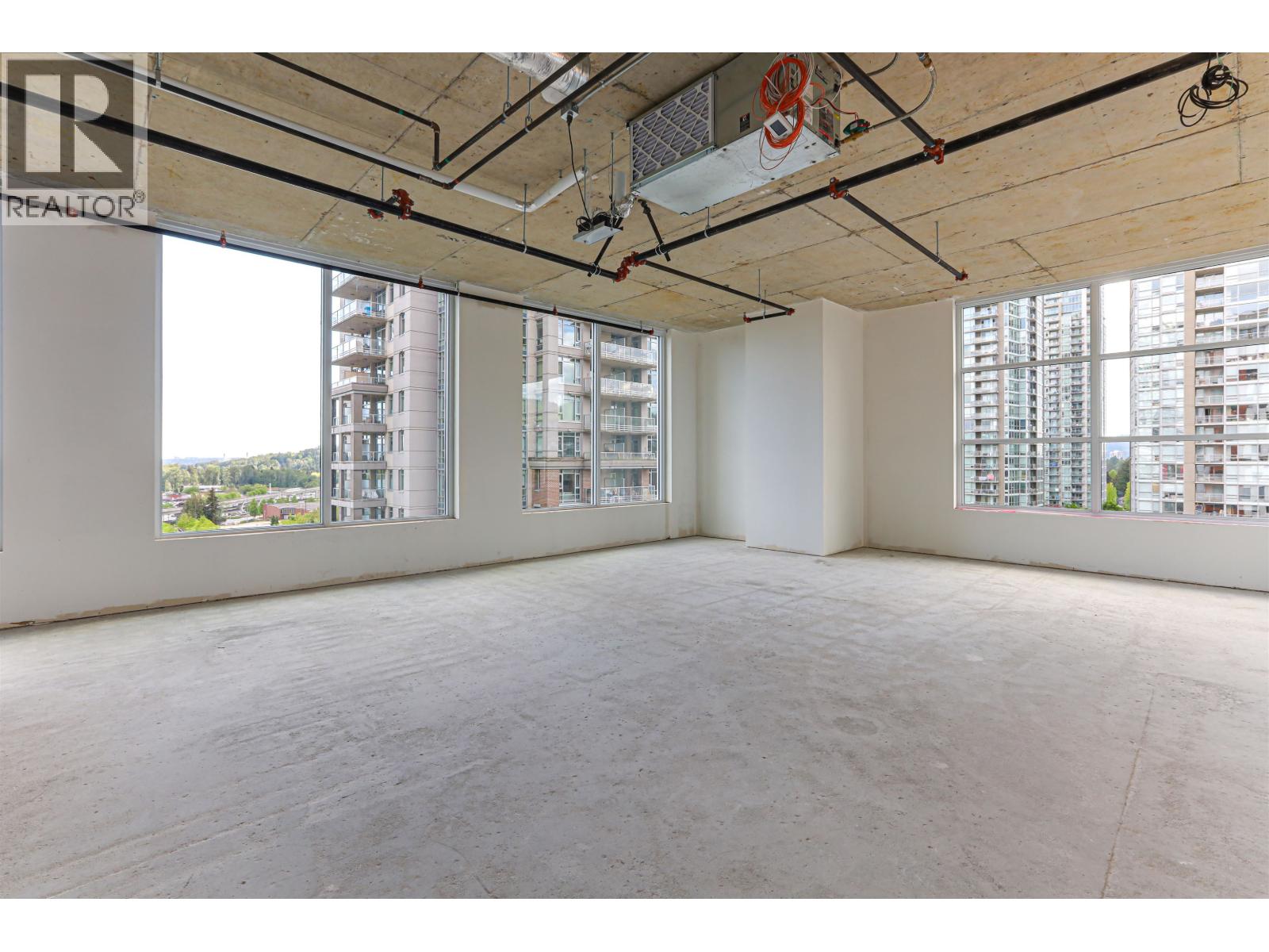 505 2992 Glen Drive, Coquitlam, British Columbia  V3B 0V2 - Photo 18 - C8075247