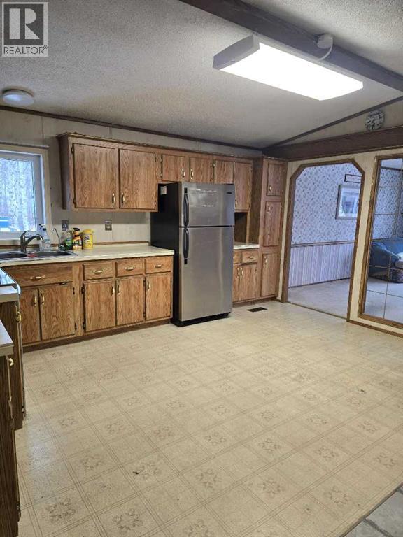 21, 4028 Highway 11, Rural Lacombe County, Alberta  T4L 2N3 - Photo 4 - A2278059