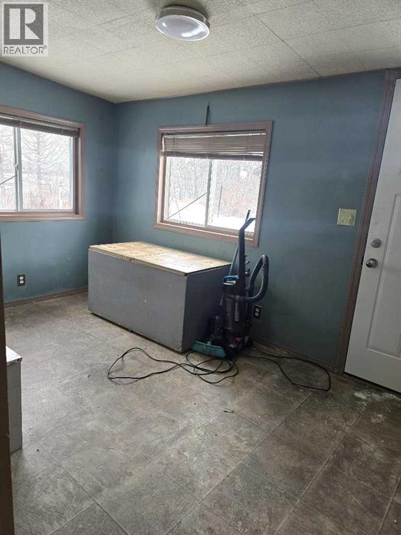 21, 4028 Highway 11, Rural Lacombe County, Alberta  T4L 2N3 - Photo 3 - A2278059