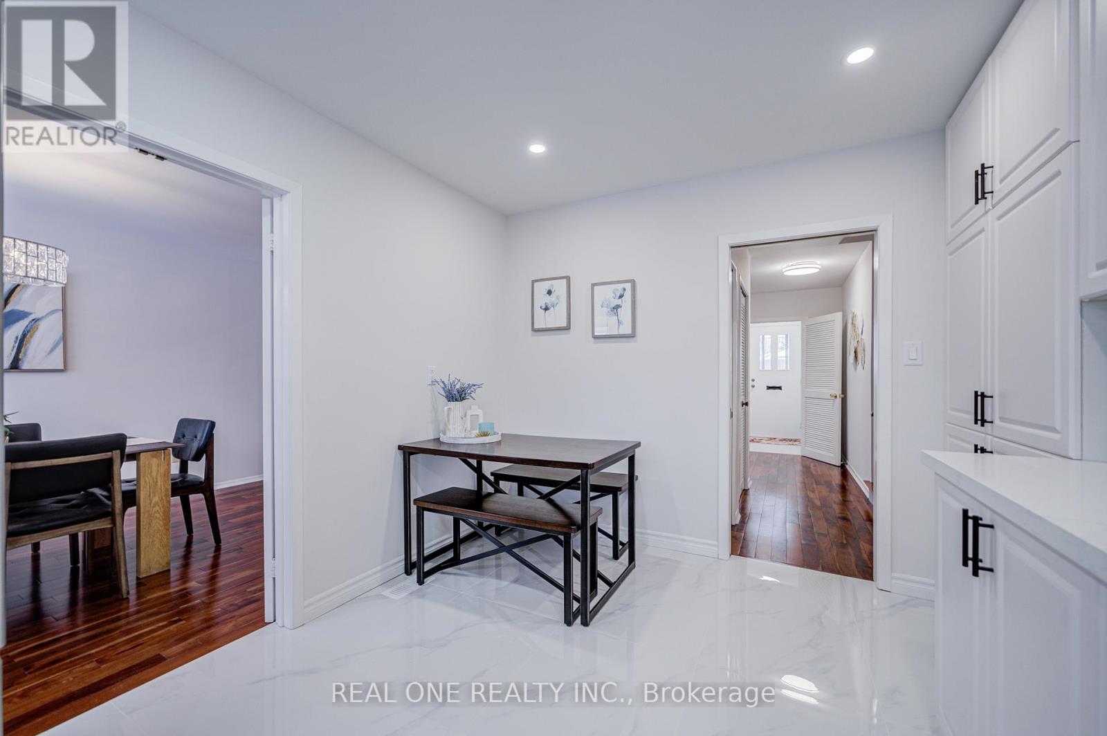 22 Kenmanor Boulevard, Toronto, Ontario  M1W 1R7 - Photo 18 - E12705634