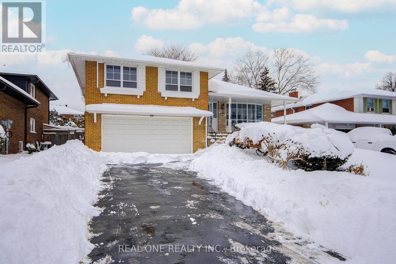 22 Kenmanor Boulevard, Toronto, Ontario  M1W 1R7 - Photo 2 - E12705634