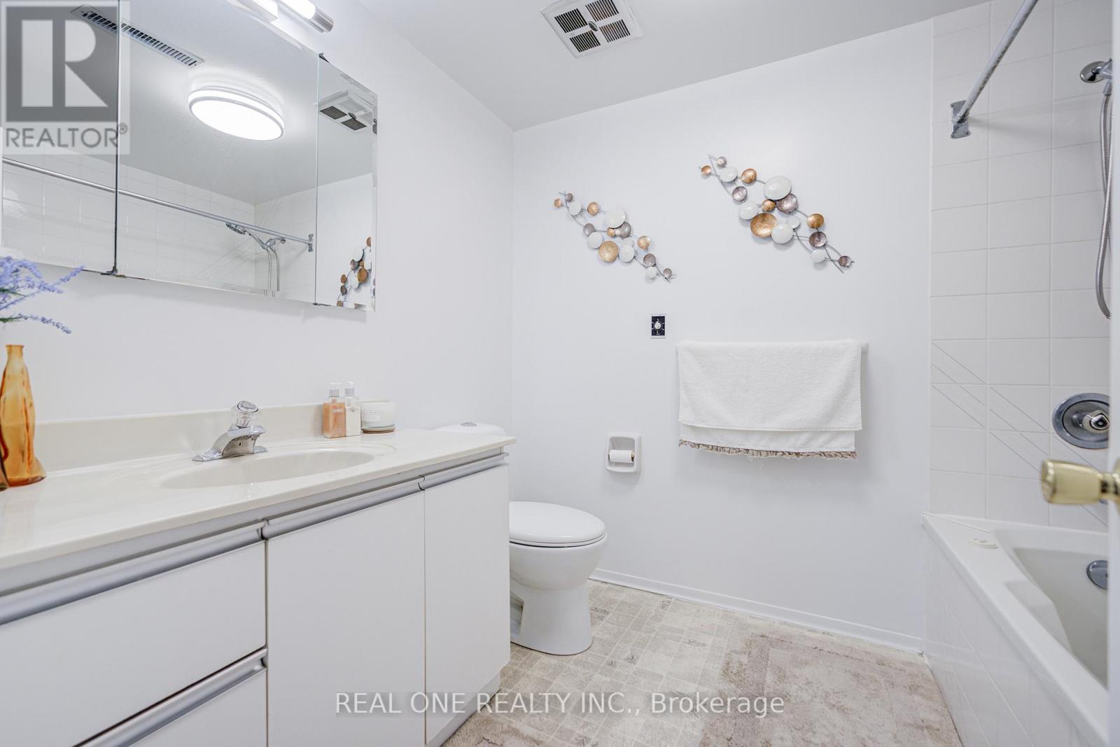 22 Kenmanor Boulevard, Toronto, Ontario  M1W 1R7 - Photo 32 - E12705634