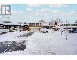 22 KENMANOR BOULEVARD, Toronto, Ontario