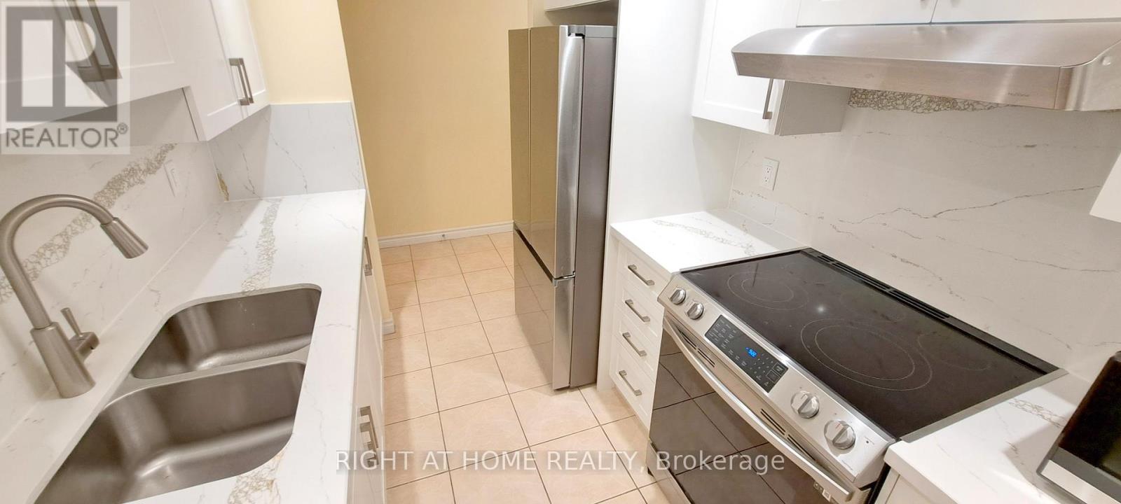 1416 - 5233 Dundas Street W, Toronto, Ontario  M9B 6M1 - Photo 14 - W12705644