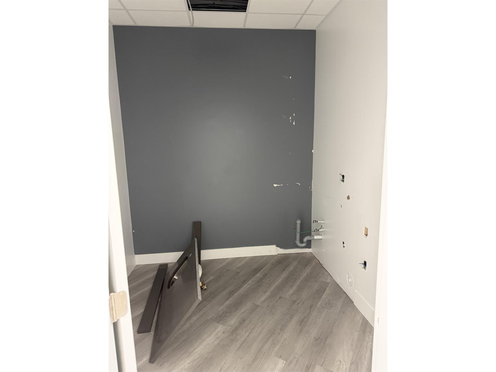 102 8050 128 Street, Surrey, British Columbia  V3W 4E9 - Photo 5 - C8074302