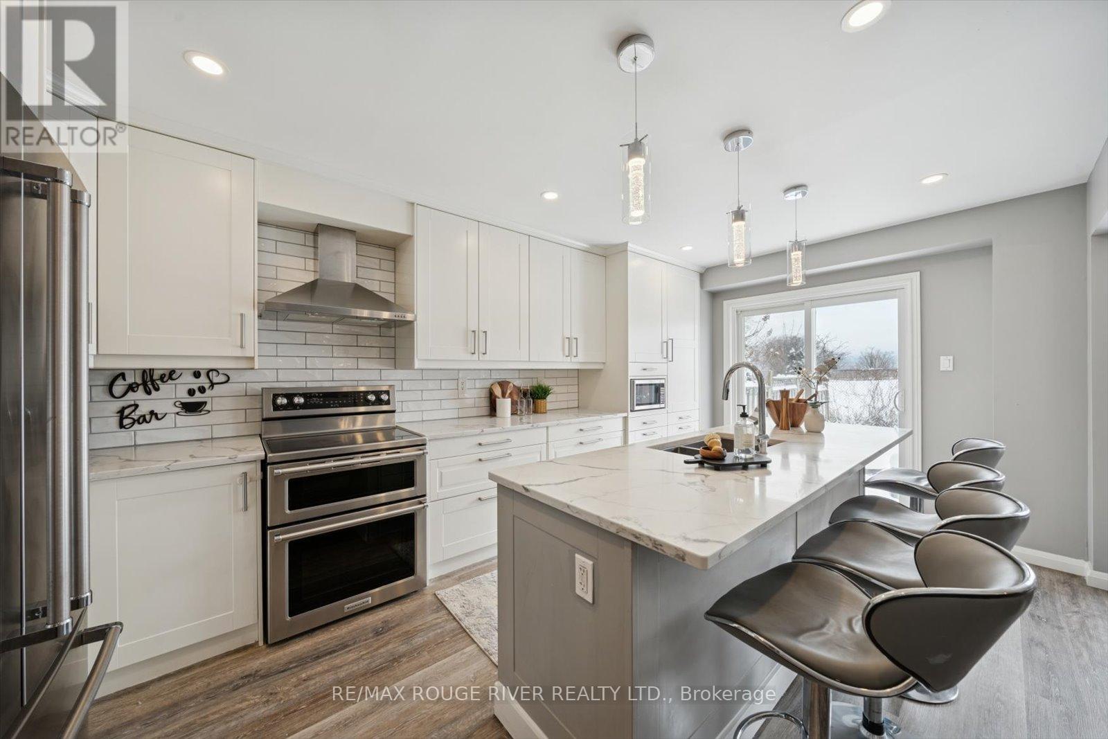 13 Prestonway Drive, Clarington, Ontario  L1C 4S8 - Photo 13 - E12702236