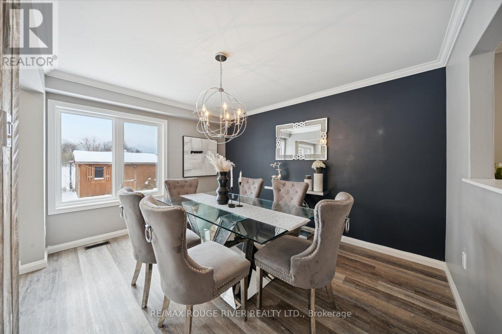 13 Prestonway Drive, Clarington, Ontario  L1C 4S8 - Photo 9 - E12702236