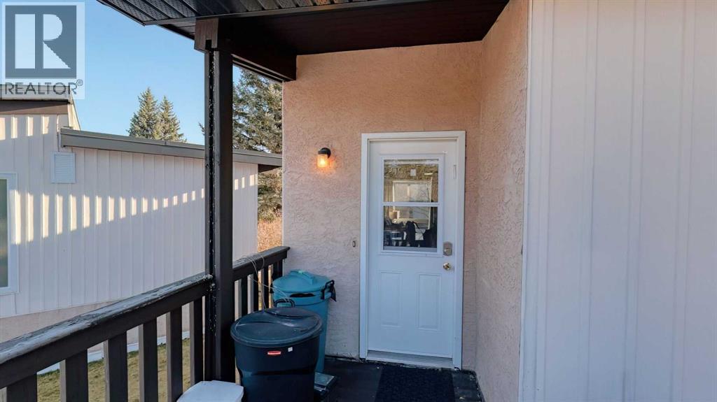 152 Oaktree Lane Sw, Calgary, Alberta  T2V 4E4 - Photo 24 - A2279714