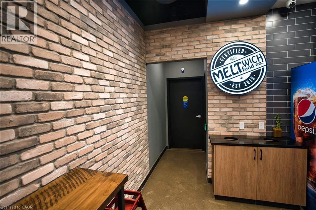 57 Harry Walker Parkway S Unit# A4-7, Newmarket, Ontario  L3Y 0G3 - Photo 2 - 40799282