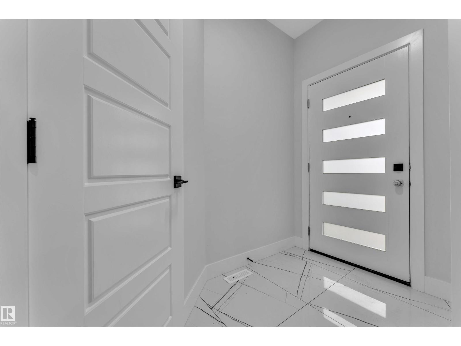 22827 80 Av Nw, Edmonton, Alberta  T5T 7X8 - Photo 3 - E4469719