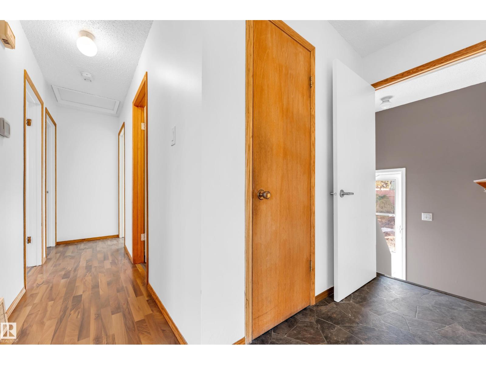 8103 14 Av Nw, Edmonton, Alberta  T6K 1X3 - Photo 19 - E4467080