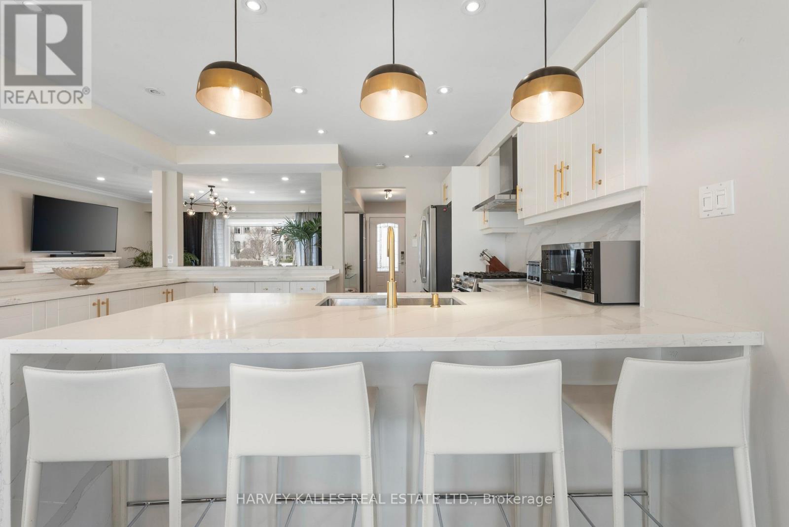 66 Westwood Lane, Richmond Hill, Ontario  L4C 6Y1 - Photo 10 - N12705666