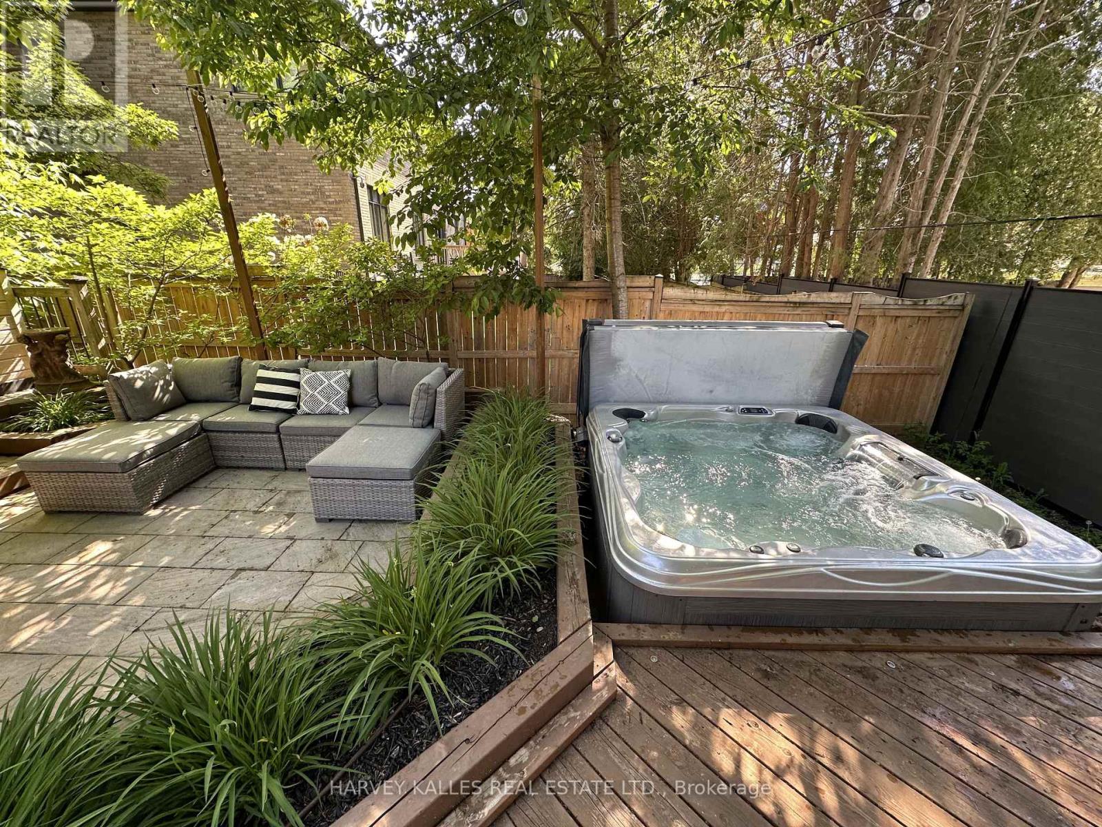 66 Westwood Lane, Richmond Hill, Ontario  L4C 6Y1 - Photo 39 - N12705666