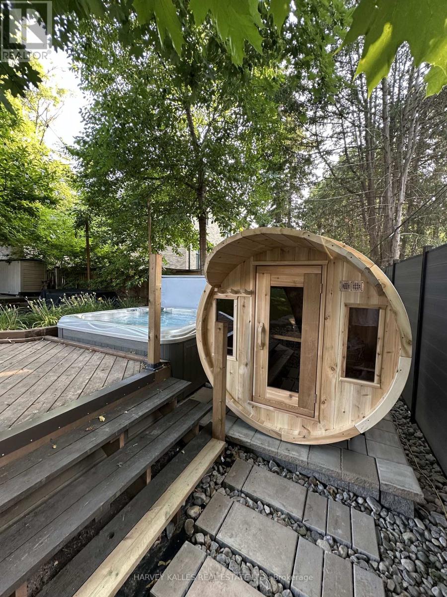 66 Westwood Lane, Richmond Hill, Ontario  L4C 6Y1 - Photo 43 - N12705666