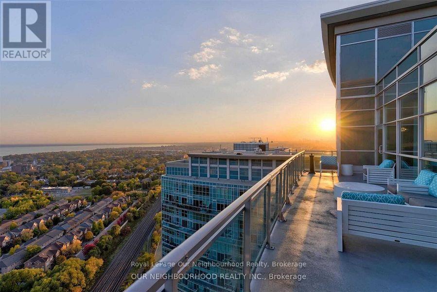 2227 - 165 Legion Road N, Toronto, Ontario  M8Y 0B3 - Photo 28 - W12705672