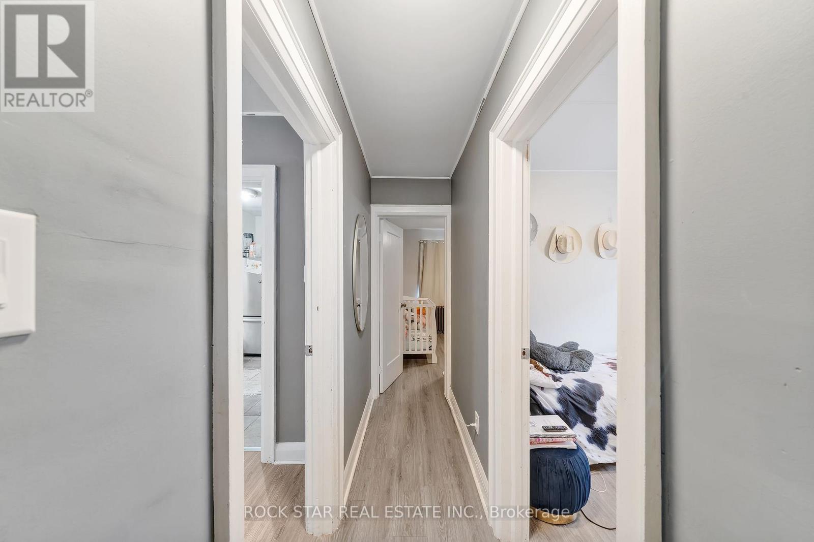 33 Fitzgerald Street, St. Catharines, Ontario  L2R 4B5 - Photo 10 - X12705654